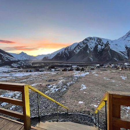 Memory Hut_Kazbegi Apartment Bagian luar foto